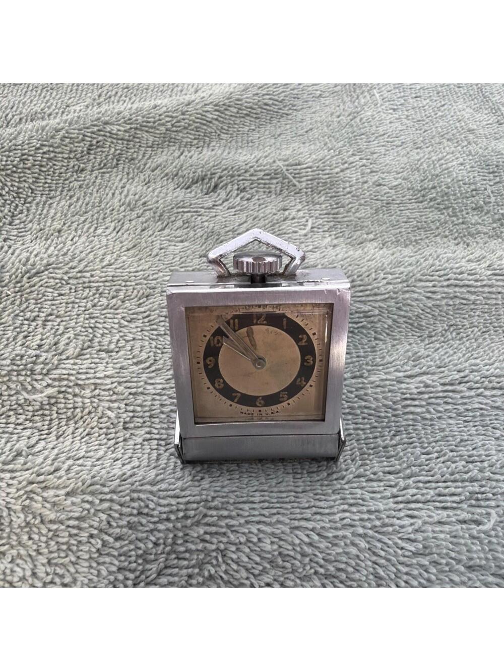 VINTAGE INGERSOLL ART DECO COMPACT FOLDING TRAVEL POCKET WATCH ENAMELED